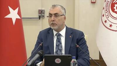 Çalışma ve Sosyal Güvenlik Bakanı Vedat Işıkhan, en düşük emekli