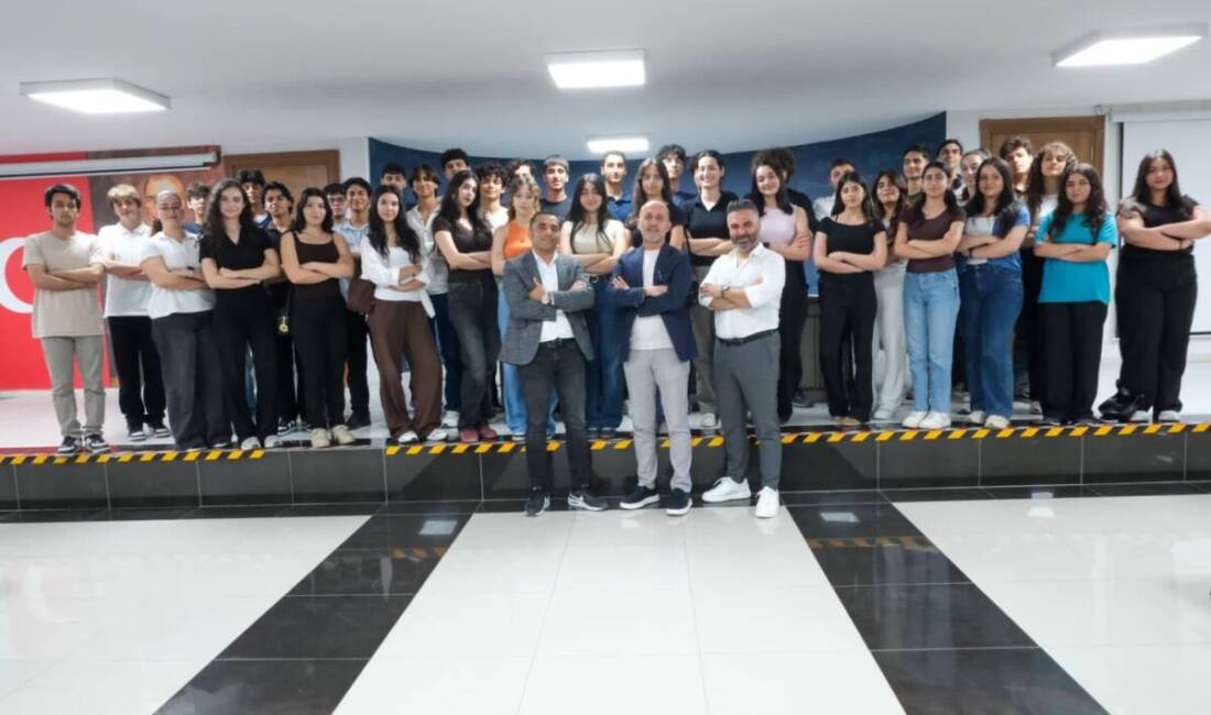 Defne ilçesindeki eğitim kurumlarından Selim Nevzat Şahin Anadolu Lisesi Gençlik