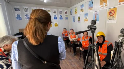 Hatay'da başlatılan "İnşaatın Kadın Ustaları" projesiyle 10 kadın inşaat sektöründe