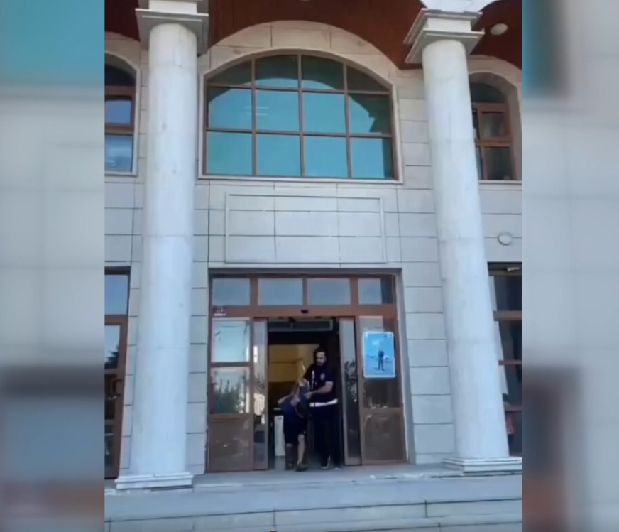 Hatay'ın Kırıkhan ilçesinde eşine yönelik şiddet uyguladığı belirlenen bir kişi,