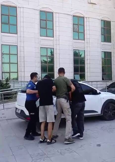 Hatay'ın Kırıkhan ilçesinde yaklaşık 3 milyon 500 bin lira değerindeki