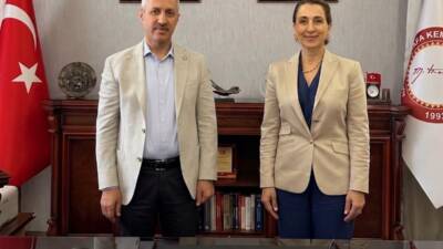 TEOFARM Kurucusu Elif Ovalı, MKÜ Rektörü Prof. Dr. Veysel Eren