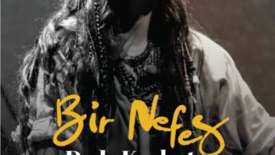 Devlet Tiyatroları'nın büyük ilgi gören "Bir Nefes Dede Korkut" oyunu,