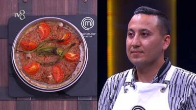 MasterChef Türkiye'nin ilk turunda hazırladığı Hatay künefesiyle jüri üyelerinden tam