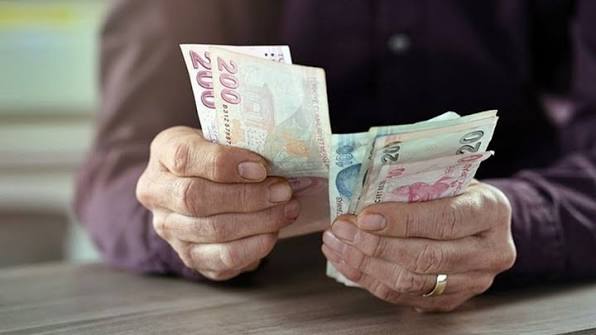 Emeklilikte Yaşa Takılanlar (EYT) düzenlemesinin ardından gözler, uzun süredir kamuoyunun