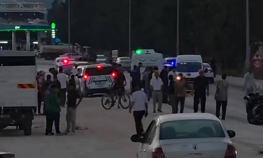 Antakya’nın Alazi Kavşağı yakınlarında meydana gelen trafik kazasında, Büyükdalyan Konteyner