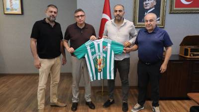 Hatay milletvekili Nermin Yıldırım Kara’ya dün sürpriz bir ziyaret gerçekleştirildi. 