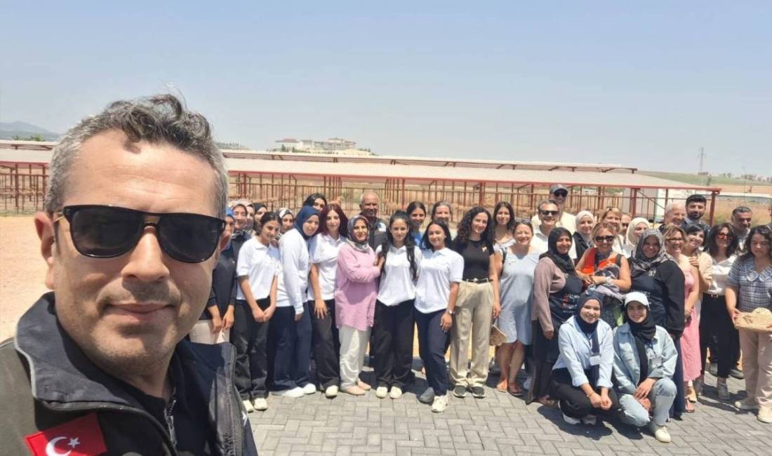 Yurt dışından Hatay’a gelen 35 kişilik heyet, HBB Su Sümbülü