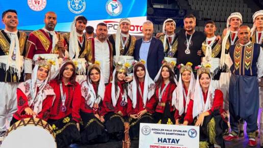 Samandağ Jan ve Suphi Beyluni Anadolu Lisesi Halk Oyunları Ekibi,