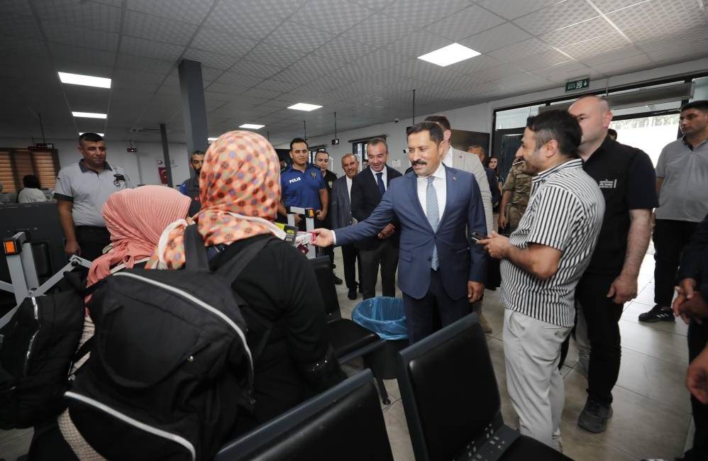 Hatay Valisi Mustafa Masatlı, Reyhanlı ilçesinde bulunan Cilvegözü Kara Hudut