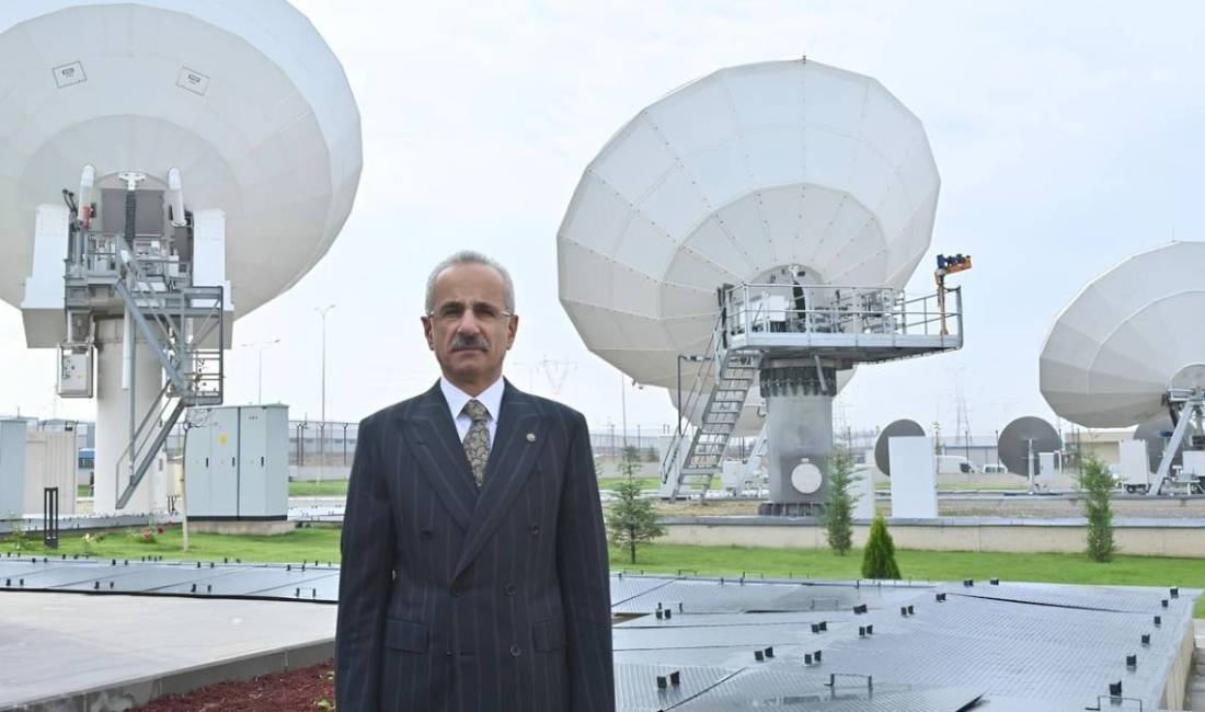 Türkiye'nin dijital altyapısını güçlendirecek en önemli yatırımlardan biri için geri