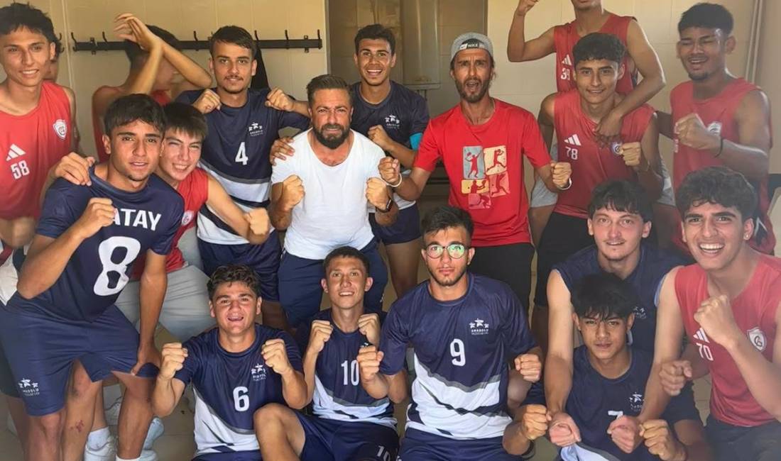 Gençlik ve Spor Bakanlığı tarafından düzenlenen 5x5 Futbol Turnuvası’nda Hatay