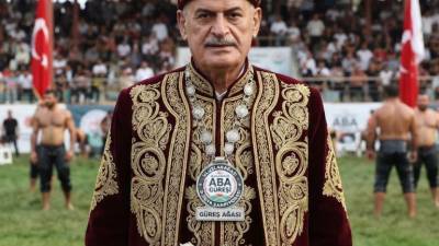 AK Parti'nin kurucularından, eski Başbakan ve Türk Devletler Teşkilatı Aksakallar