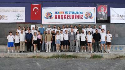 Hatay'ın Defne ilçesine bağlı Aknehir Mahallesi'nde bu yıl 46'ncısı düzenlenen