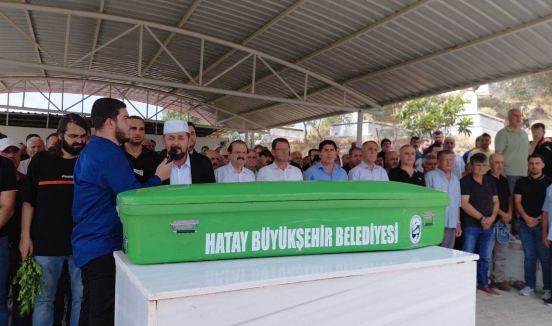 Suudi Arabistan’ın başkenti Riyad’da kaldıkları evde çıkan yangında yaşamını yitiren