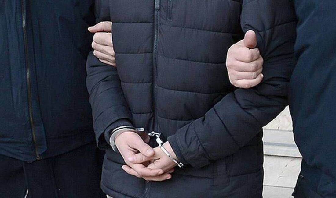 Hatay'ın Kırıkhan ilçesinde eşine şiddet uyguladığı iddia edilen bir kişi,