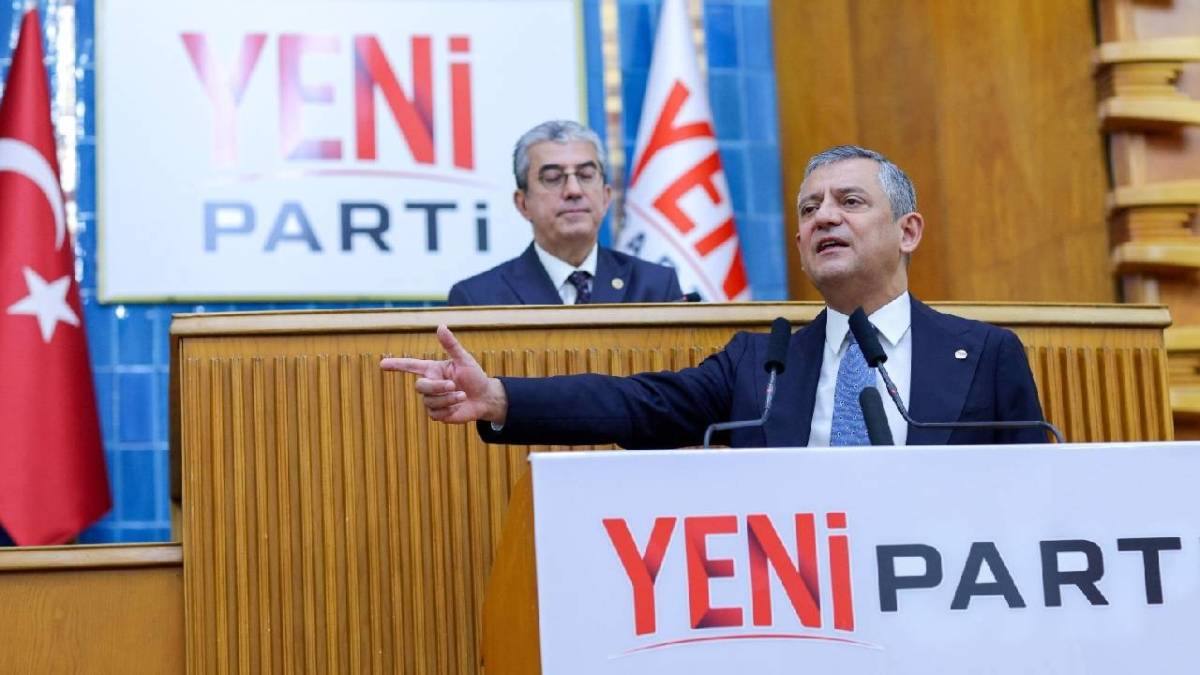 Özgür Özel, YENİ Parti’nin faaliyetlerine destek amacıyla bağış kampanyası başlattığını
