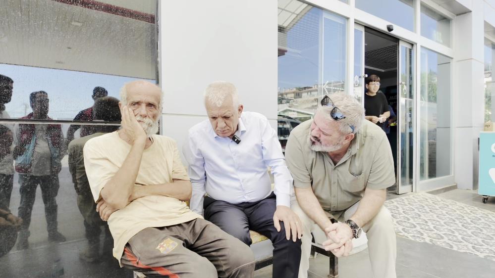 Kırıkhan’da yaklaşık bir buçuk yıldır sokakta yaşayan 65 yaşındaki İsmail