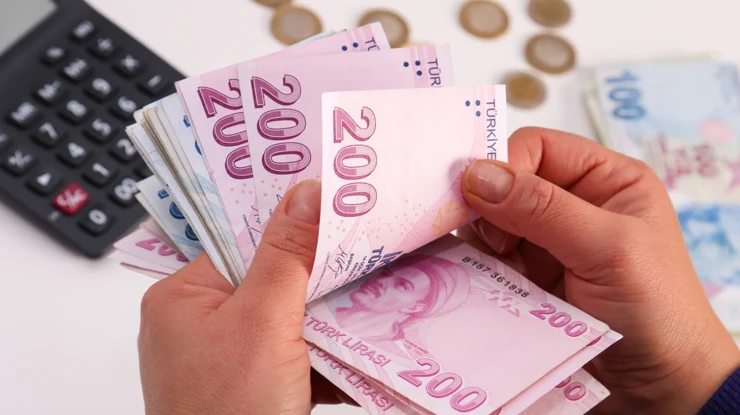 Motorlu taşıt sahipleri ile gelir vergisi mükelleflerini yakından ilgilendiren ödeme