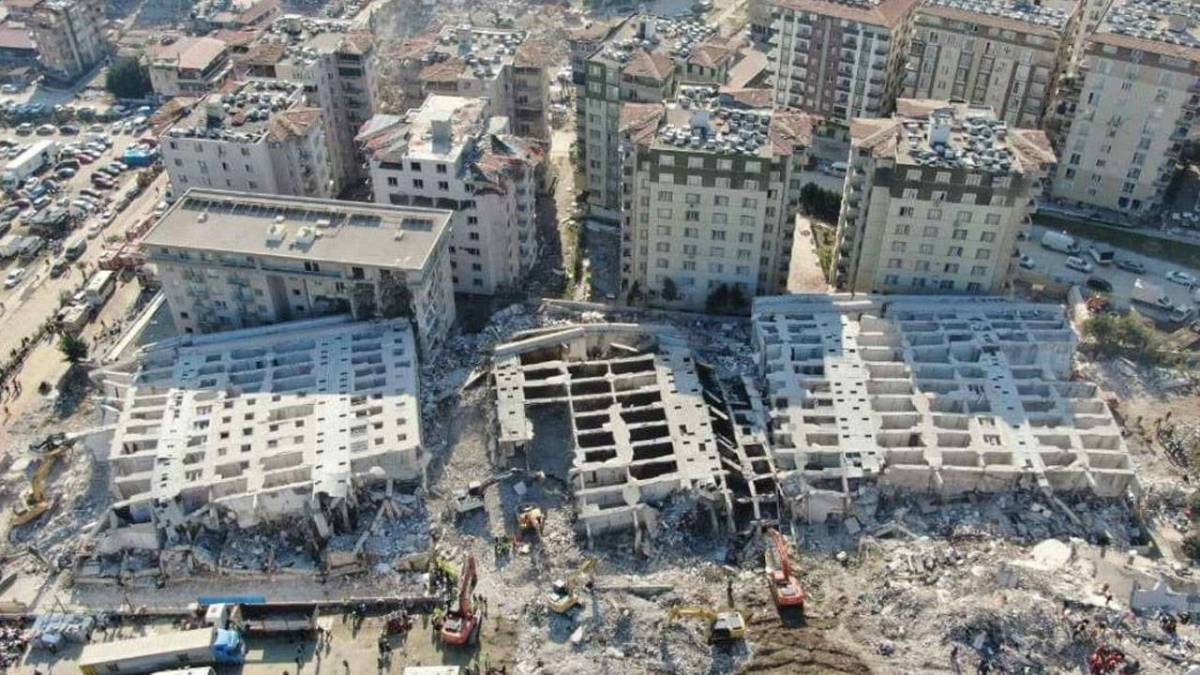 Hatay'da 6 Şubat depremlerinin simge yapılarından biri haline gelen Rönesans