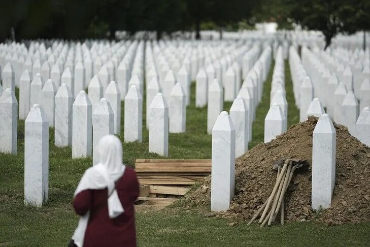 Srebrenitsa Soykırımı’nın 31’inci yılında, 8 binden fazla Boşnak erkek ve