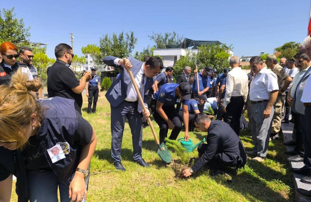 Dörtyol’da 2010’daki terör saldırısında şehit olan dört polis, dualarla anılırken