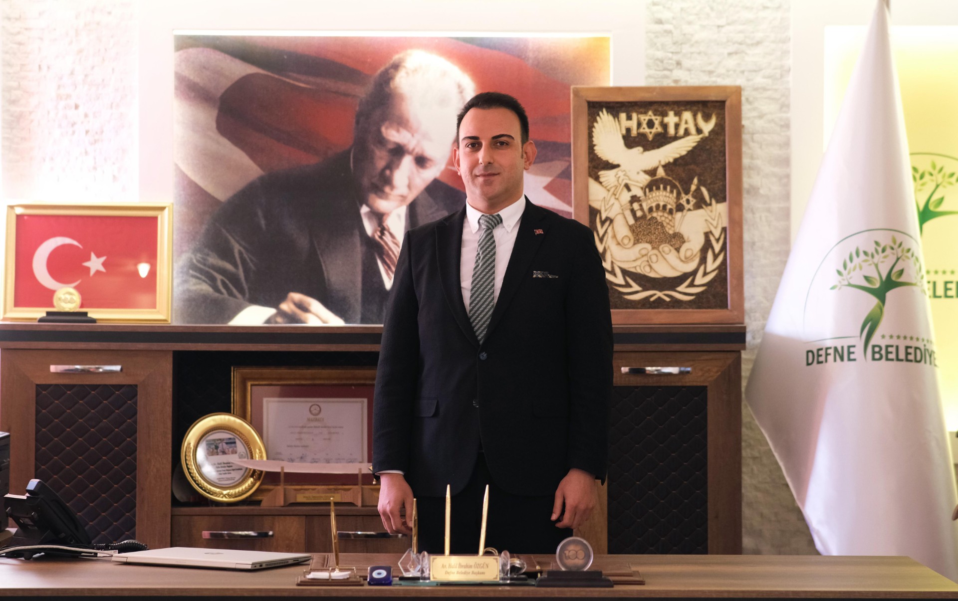 Defne Belediye Başkanı Halil İbrahim Özgün, katıldığı televizyon programında Hatay