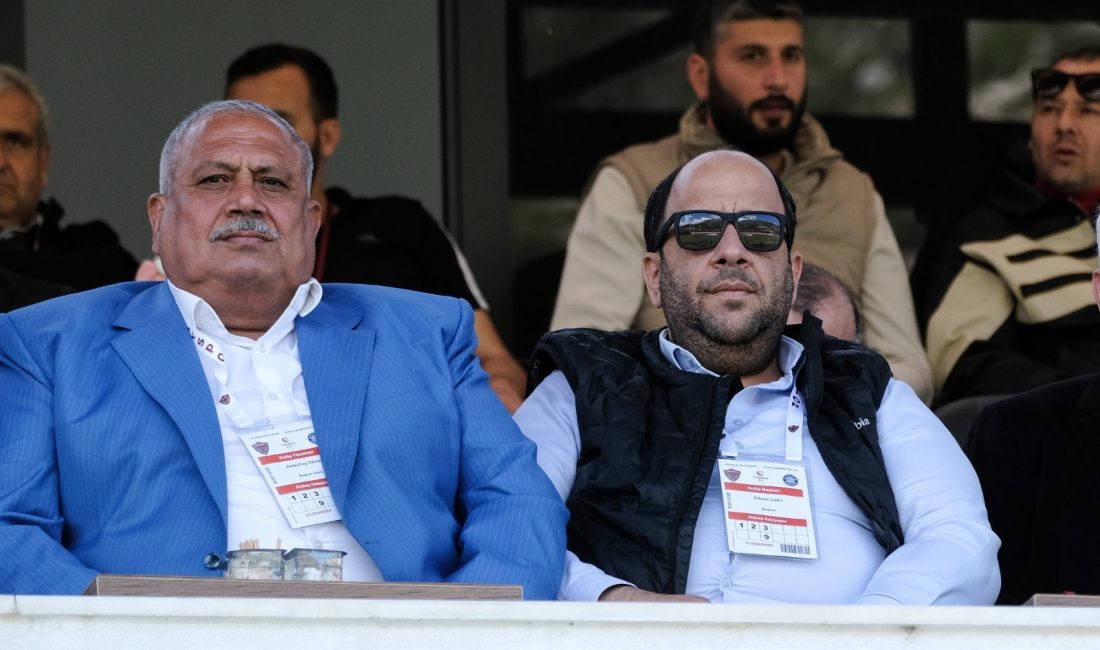 Hatayspor’u ligden düşüren, A takım kadrosundaki oyuncuları elinde tutamayan ve