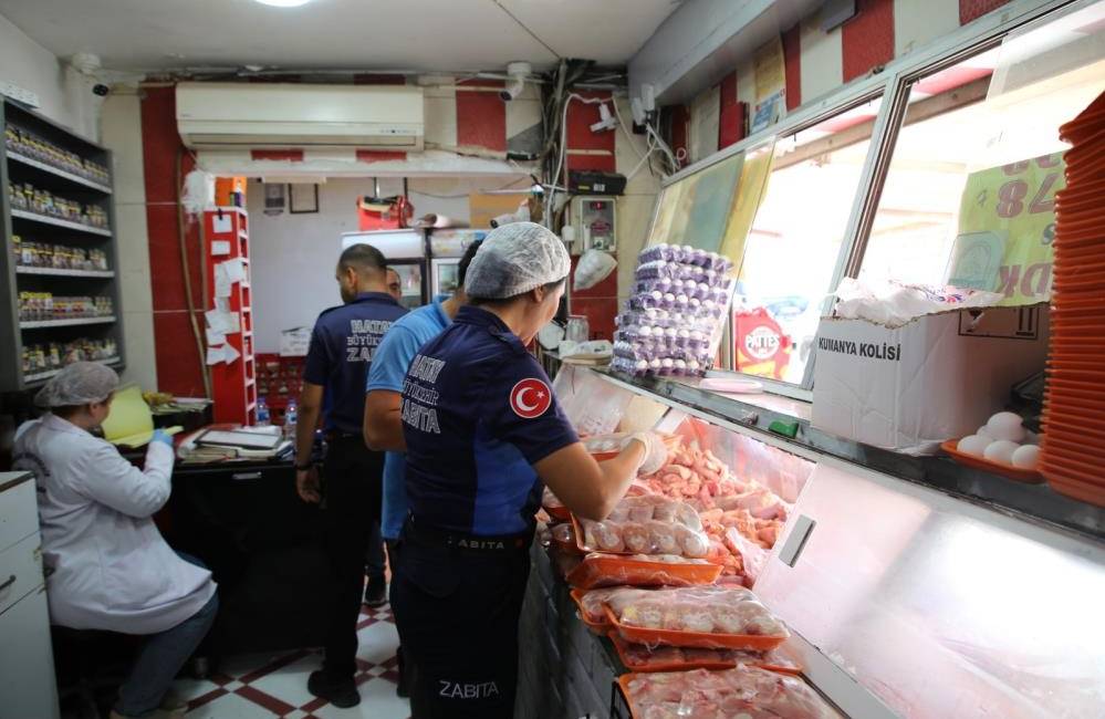 Hatay Büyükşehir Belediyesi (HBB), vatandaşların güvenilir ve sağlıklı gıdaya ulaşmasını