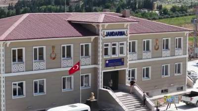 Hatay Valisi Mustafa Masatlı, İskenderun ilçesine bağlı Cebike Mahallesi'nde yapımı