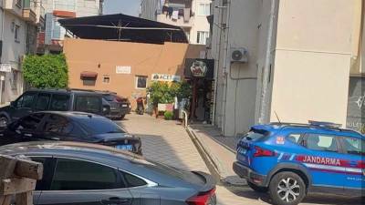 Erzin’de bir evde silahla ağır yaralanan N.O., ilk müdahalenin ardından