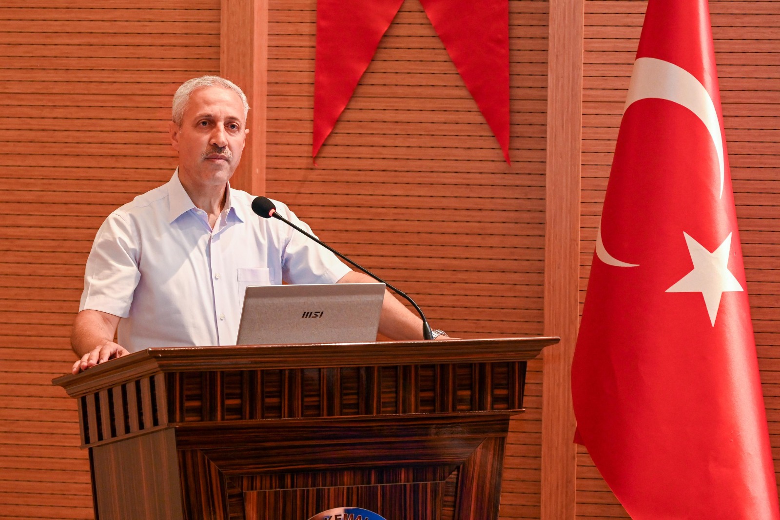 Hatay Mustafa Kemal Üniversitesi (HMKÜ), bilimsel araştırma kapasitesini artırmaya yönelik