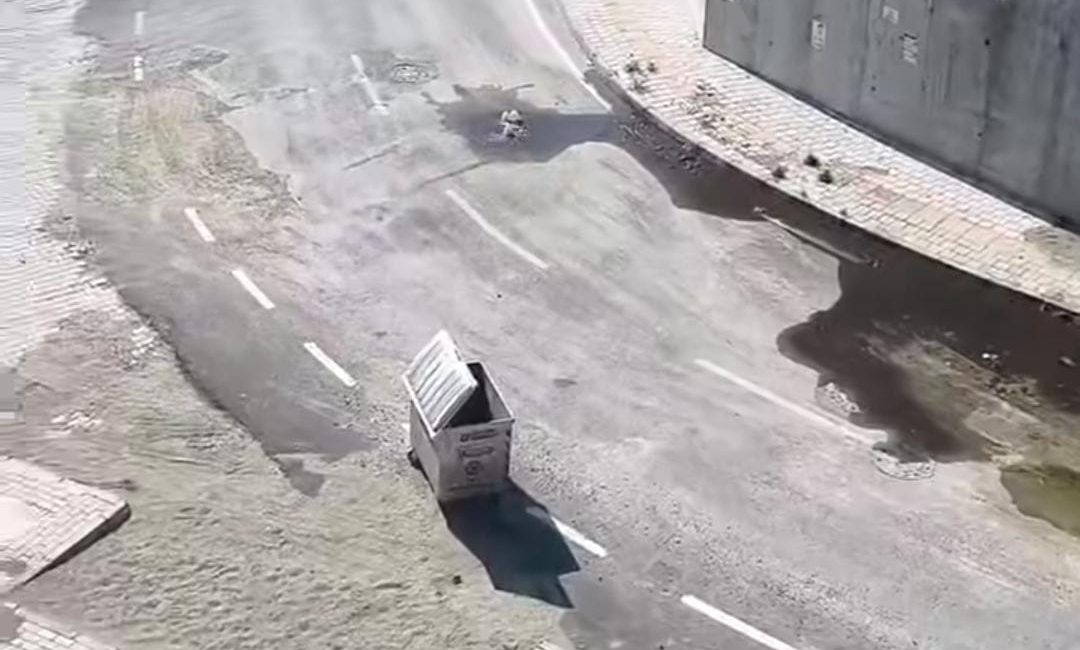 Defne Orhanlı TOKİ’de yaşayan vatandaşlar, Tepe 2 Caddesi 2. Etap