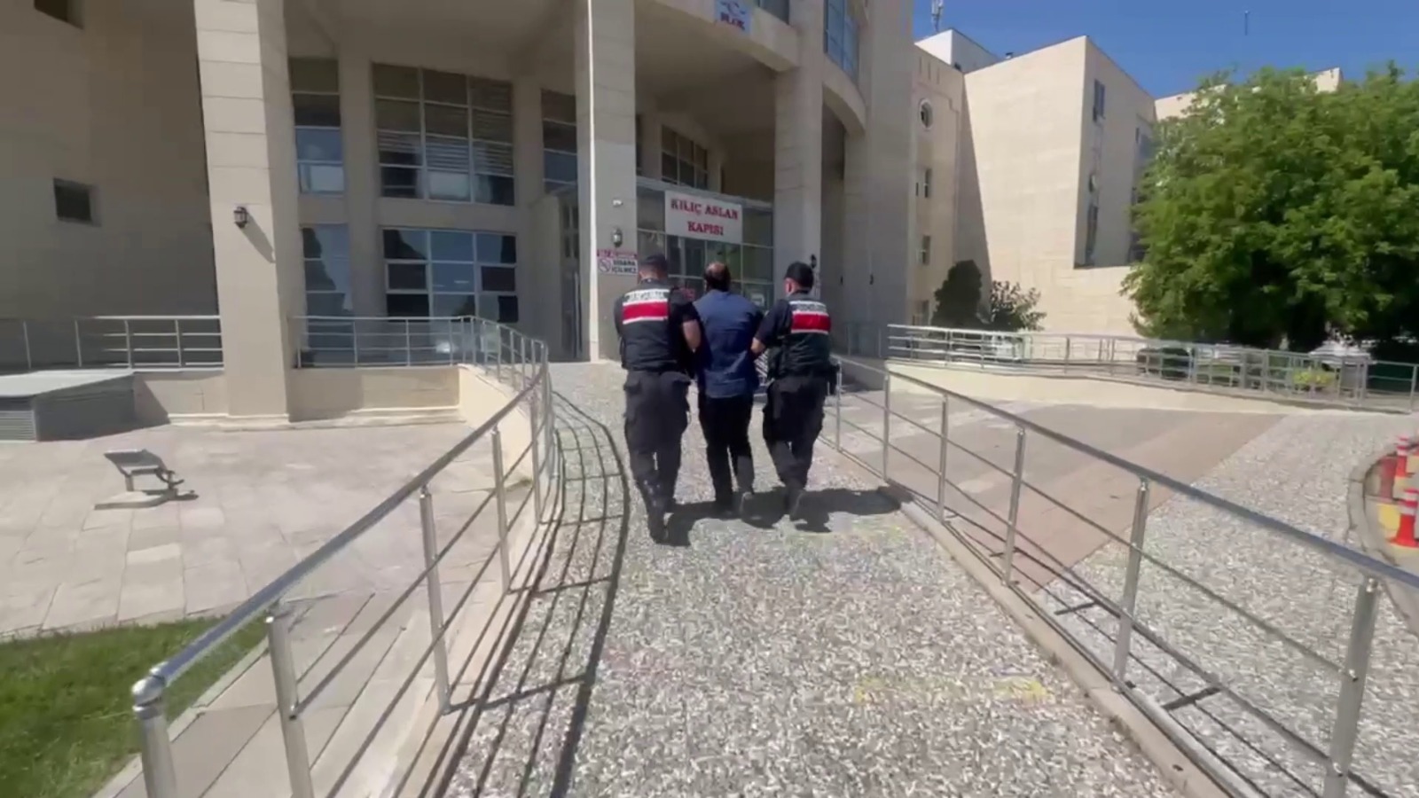 İçişleri Bakanlığı, DEAŞ terör örgütüne yönelik 30 ilde eş zamanlı