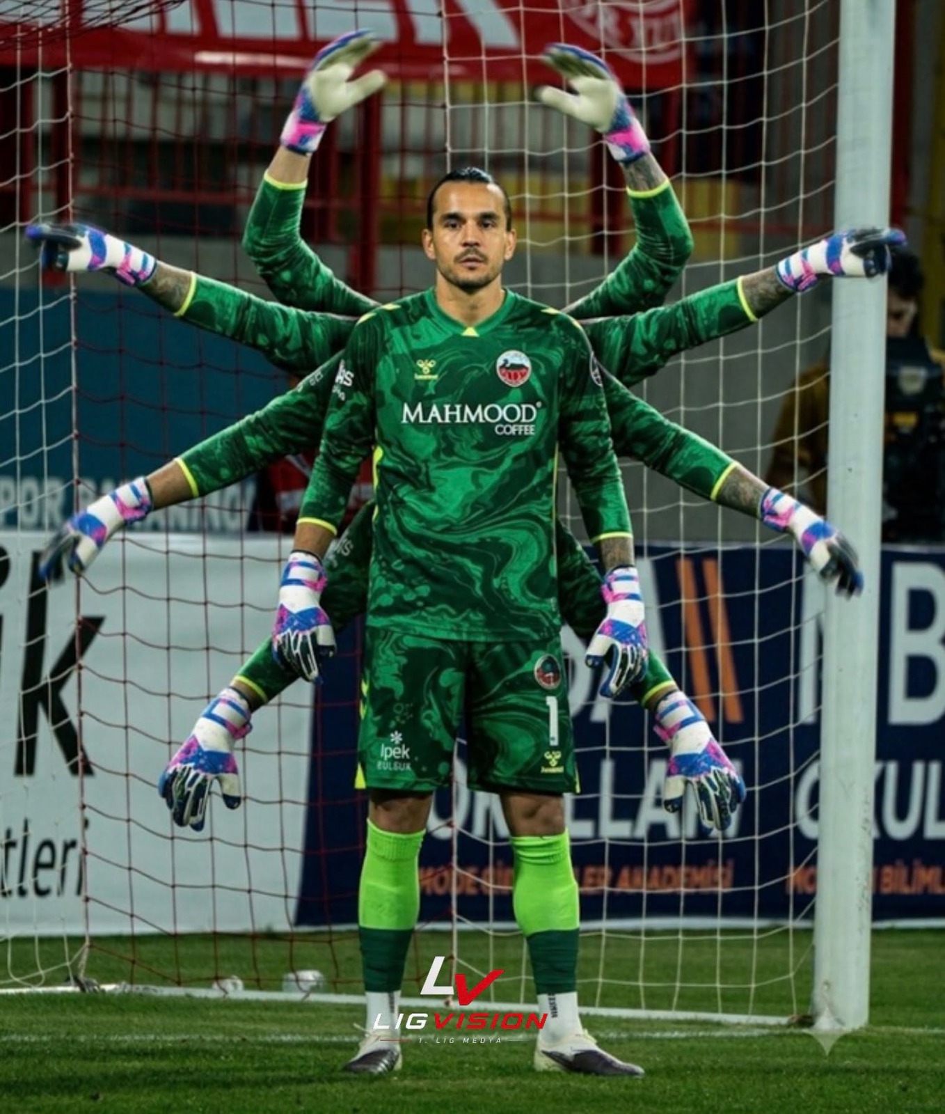 Hatayspor eski kalecisi halen Mardinspor kalesini koruyan Erce Kardeşler,  yeni
