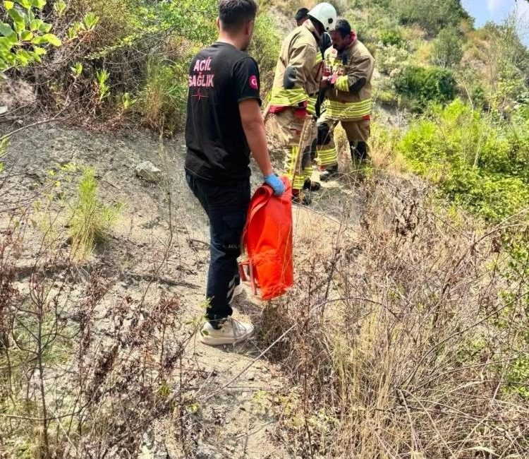 Hatay'ın Belen ilçesinde ormanlık alanda düşerek mahsur kalan Alzheimer hastası