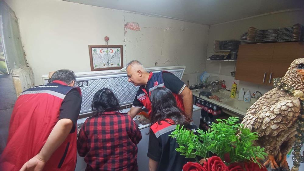 Hatay İl Tarım ve Orman Müdürlüğü ekipleri, vatandaşların güvenilir gıdaya