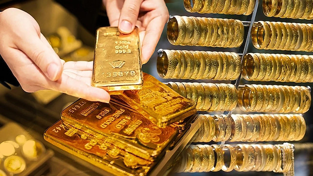 Altın fiyatları yeni haftaya yükselişle başladı. Küresel piyasalarda doların değer
