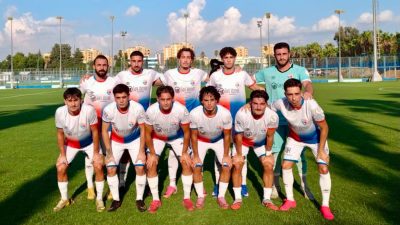 Sezon hazırlıklarını sürdüren İskenderunspor, Osmaniyespor ile oynadığı özel maçta sahadan