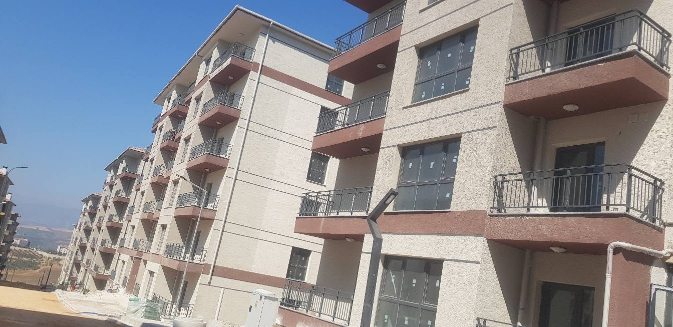 Hatay’da 6 Şubat depremlerinin ardından yürütülen konut çalışmaları sürerken, hak