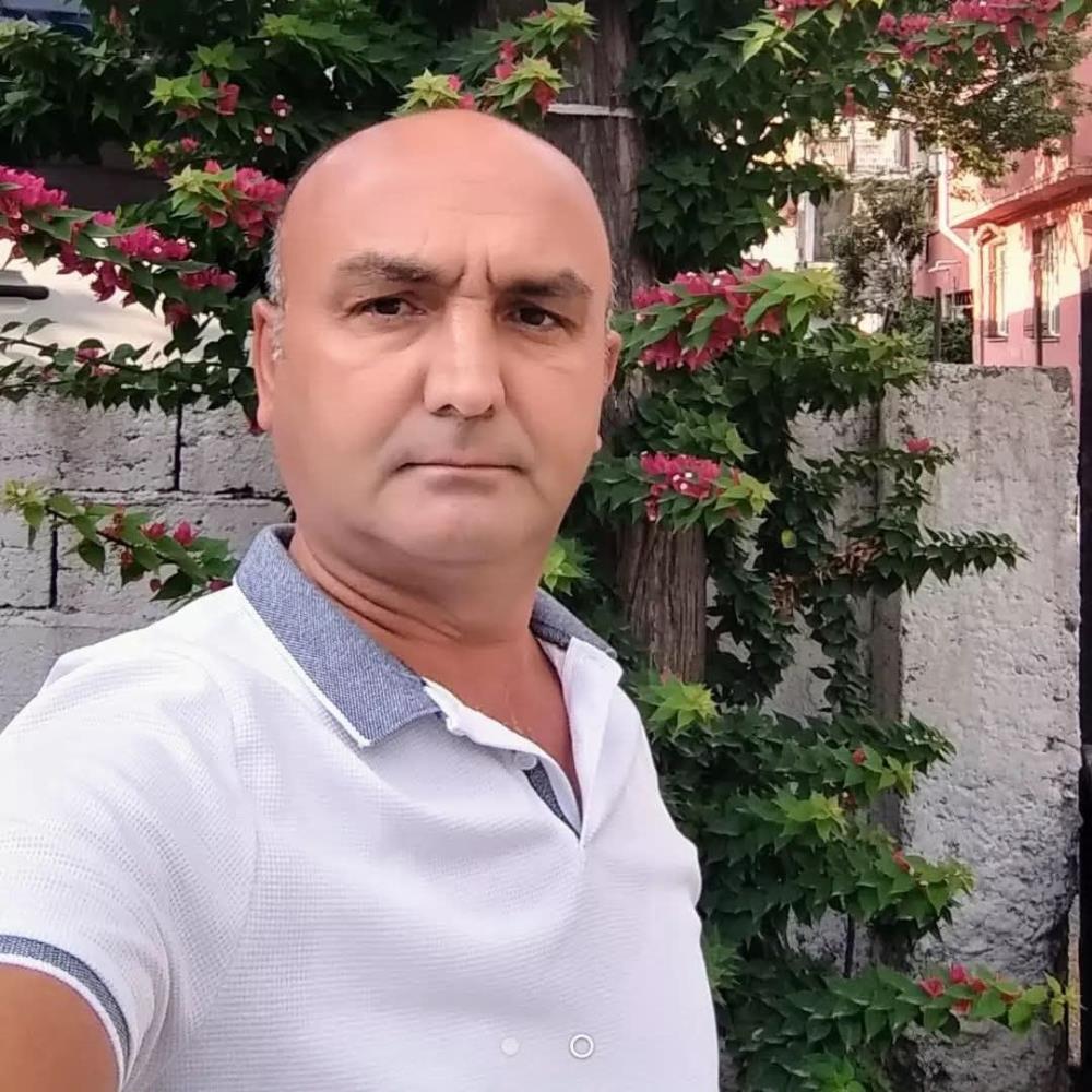 Hatay’da tır ile servis minibüsünün kafa kafaya çarpışması sonucu meydana