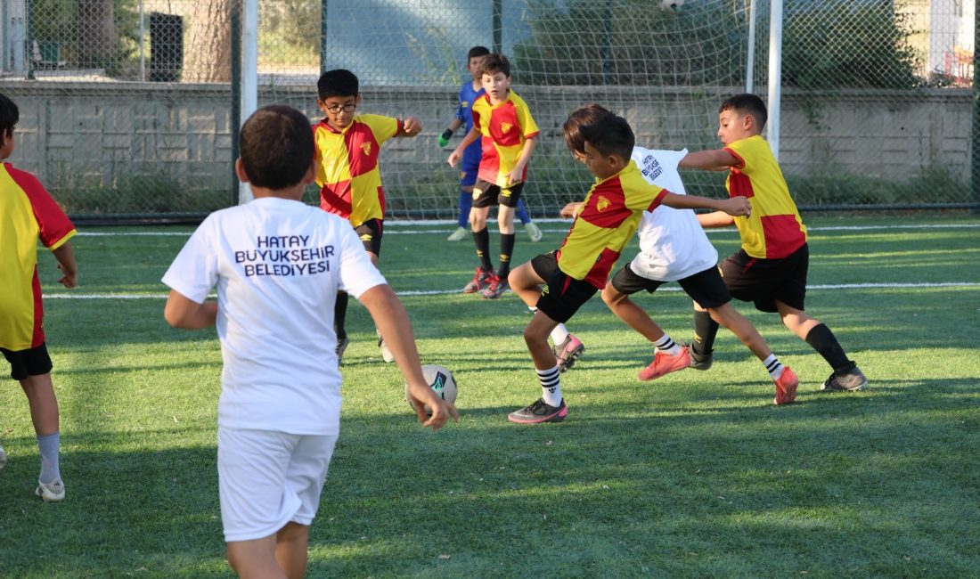 Hatay Büyükşehir Belediyesi tarafından Kırıkhan’ın Soğuksu Mahallesi’nde yapımı tamamlanan halı