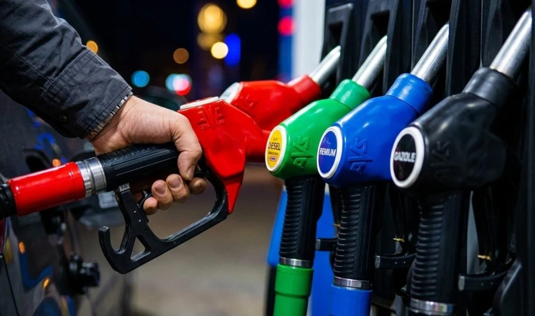 Akaryakıt fiyatlarında hareketlilik yaşanıyor. Uluslararası petrol fiyatlarındaki gerilemenin ardından motorin