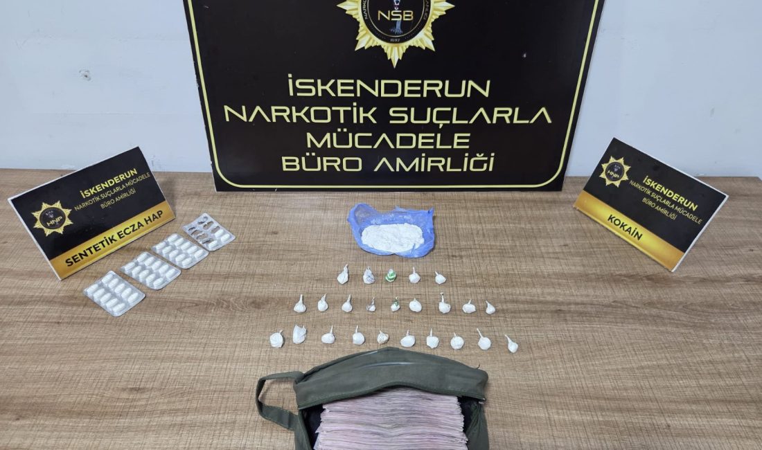 Hatay’ın İskenderun ilçesinde düzenlenen uyuşturucu operasyonunda 63,28 gram kokain, 33