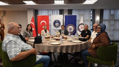 
Hatay İl Emniyet Müdürü Rüştü Yılmaz ve Polis Eşleri Derneği