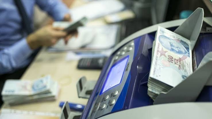 Hazine destekli yatırım ve işletme kredilerinden yararlanan esnaf ve sanatkarlara