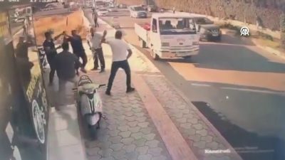 Hatay’ın merkez Antakya ilçesinde, iş yeri kirası nedeniyle aralarında anlaşmazlık
