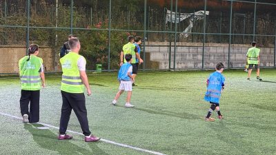 Türkiye Yeşilay Cemiyeti Hatay Şubesi tarafından Defne ilçesinde baba ve