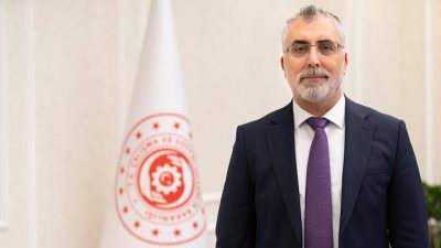 Çalışma ve Sosyal Güvenlik Bakanı Prof. Dr. Vedat Işıkhan, Sosyal