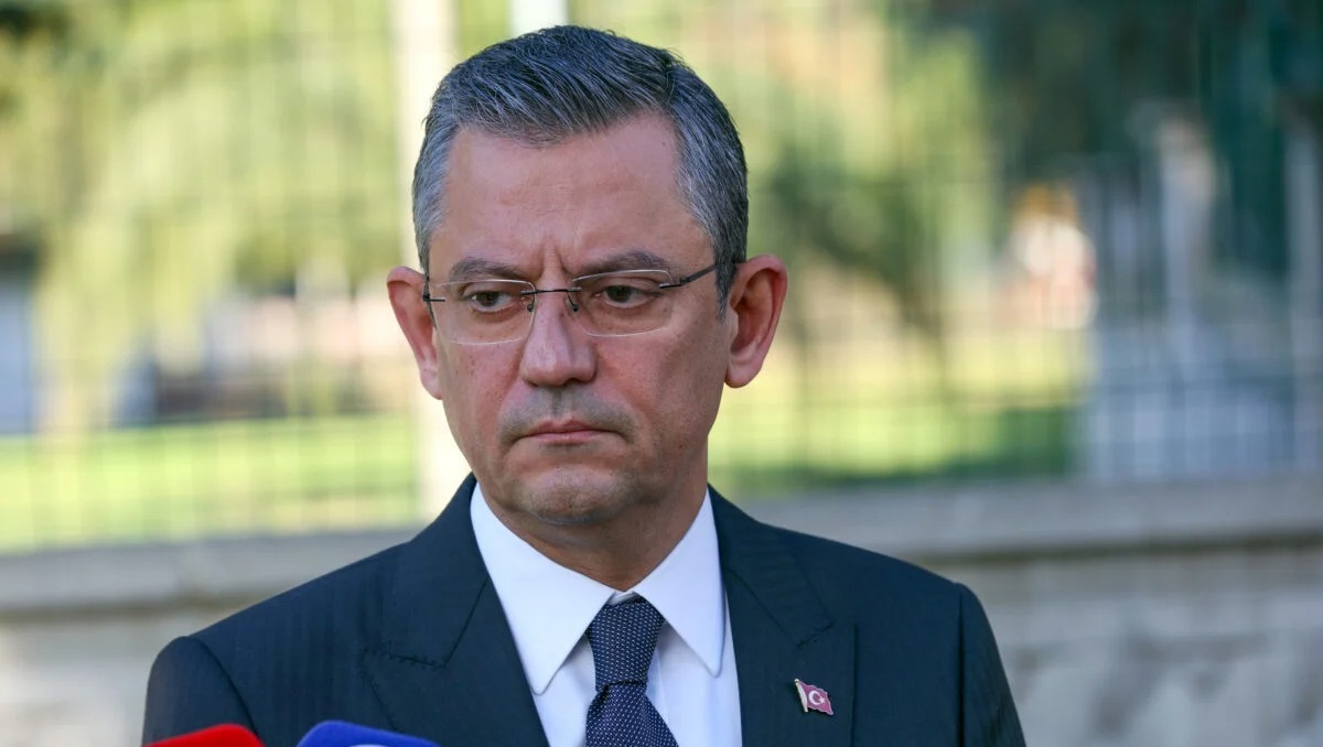 YENİ Parti Genel Başkanı Özgür Özel, CHP Genel Başkanlığı dönemindeki